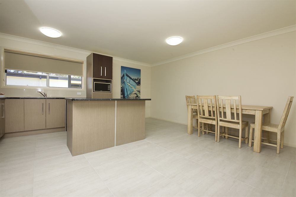Lakeside Forster Holiday Park Bagian luar foto